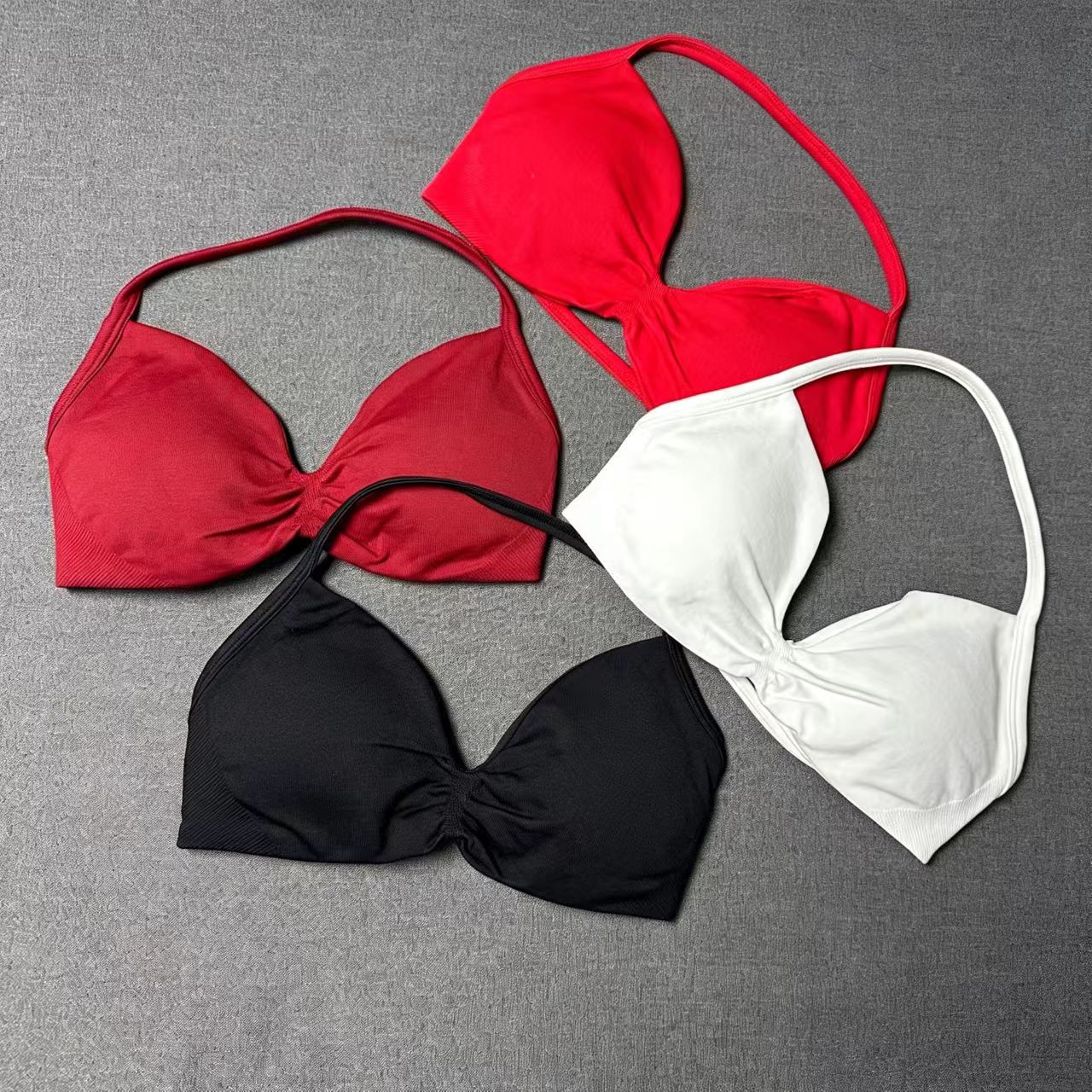DF Sports Bra Push Up Strappy  - đánh giá và giá Sports Bra Racerback